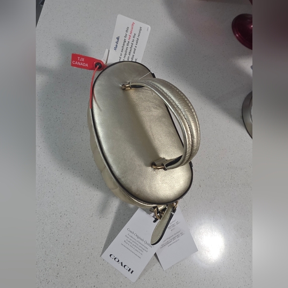 New Coach Metallic Trail Leather Crossbody Bag with Quilt - Picture 7 of 7